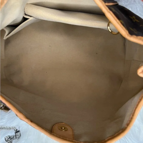 Louis Vuitton GM Galleria Monogram Shoulder Bag - Picture 6 of 8